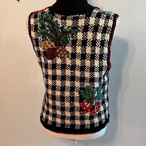 Portraits By Northern Isles Sweater Vest Knitted By Hand Christmas Size Small - Picture 5 of 12